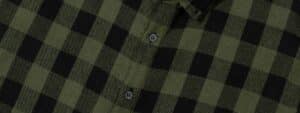 Leia mais sobre o artigo Por que as camisas xadrez de flanela são a última palavra em moda de inverno?